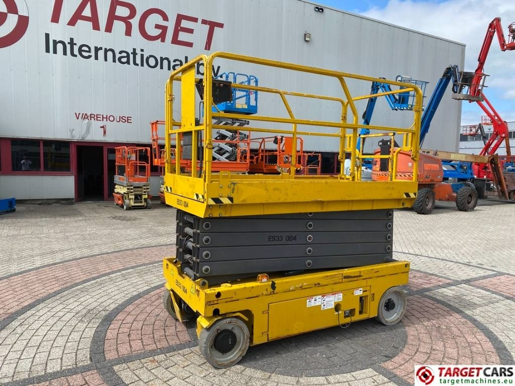 GMG 3346-ED Electric Scissor Work LIft 1200cm - מעלית מספריים: תמונה 1 GMG 3346-ED Electric Scissor Work LIft 1200cm - מעלית מספריים: תמונה 1