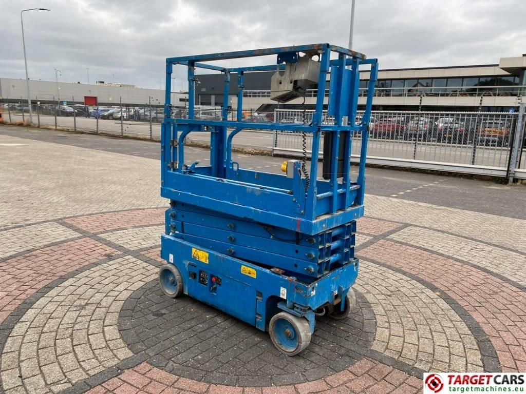 Genie GS-1932 Electric Scissor Work Lift 779cm - מעלית מספריים: תמונה 2 Genie GS-1932 Electric Scissor Work Lift 779cm - מעלית מספריים: תמונה 2