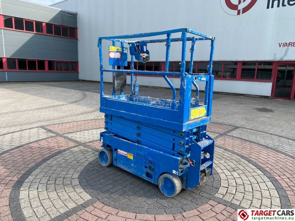Genie GS-1932 Electric Scissor Work Lift 779cm - מעלית מספריים: תמונה 4 Genie GS-1932 Electric Scissor Work Lift 779cm - מעלית מספריים: תמונה 4