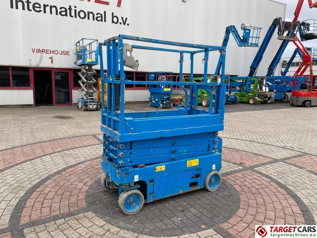 Genie GS-1932 Electric Scissor Work Lift 779cm - מעלית מספריים: תמונה 1 Genie GS-1932 Electric Scissor Work Lift 779cm - מעלית מספריים: תמונה 1