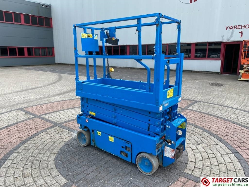 Genie GS-1932 Electric Scissor Work Lift 779cm - מעלית מספריים: תמונה 4 Genie GS-1932 Electric Scissor Work Lift 779cm - מעלית מספריים: תמונה 4