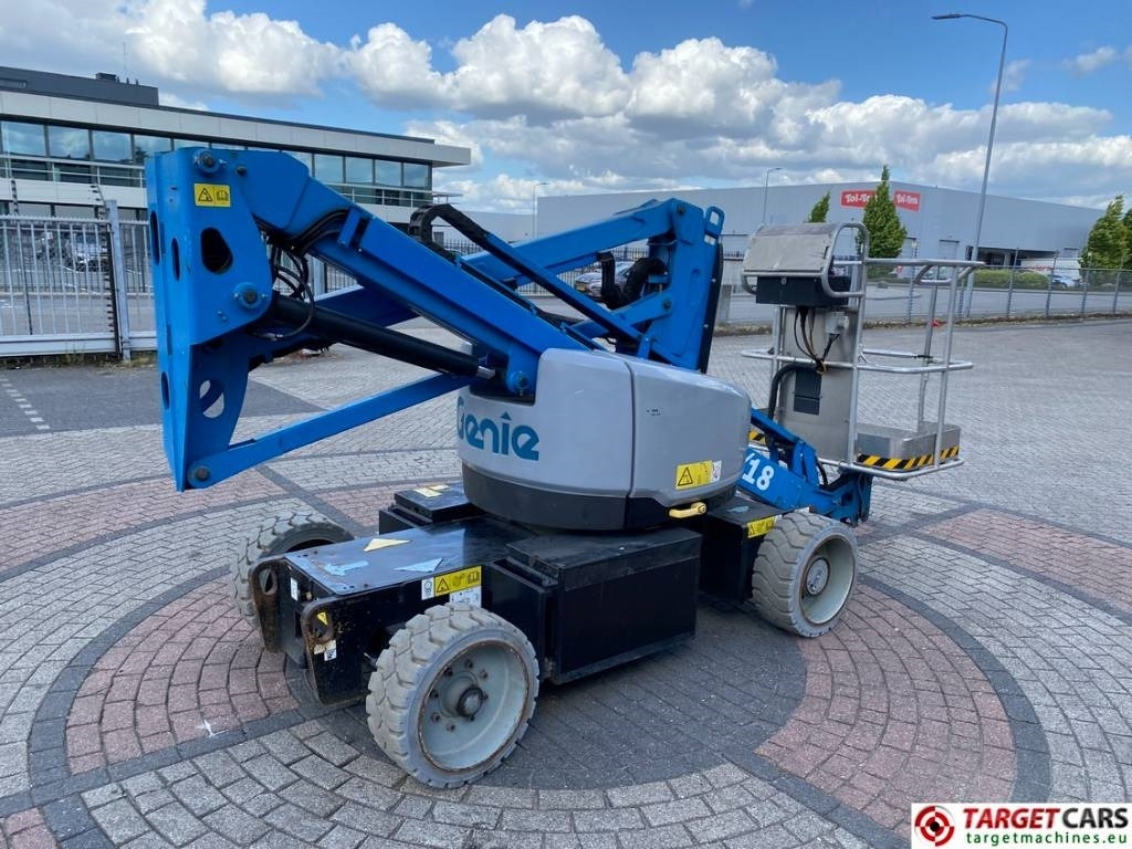 Genie Z-33/18 Electric Articulated Boom Work Lift 1200cm - זרוע מרפקי: תמונה 3 Genie Z-33/18 Electric Articulated Boom Work Lift 1200cm - זרוע מרפקי: תמונה 3