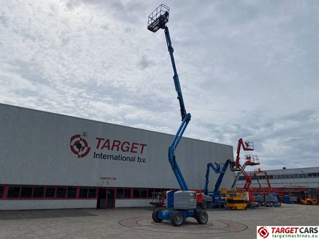 Genie Z-45/25J Articulated 4x4 Diesel Boom Work Lift 16M - זרוע מרפקי: תמונה 5 Genie Z-45/25J Articulated 4x4 Diesel Boom Work Lift 16M - זרוע מרפקי: תמונה 5