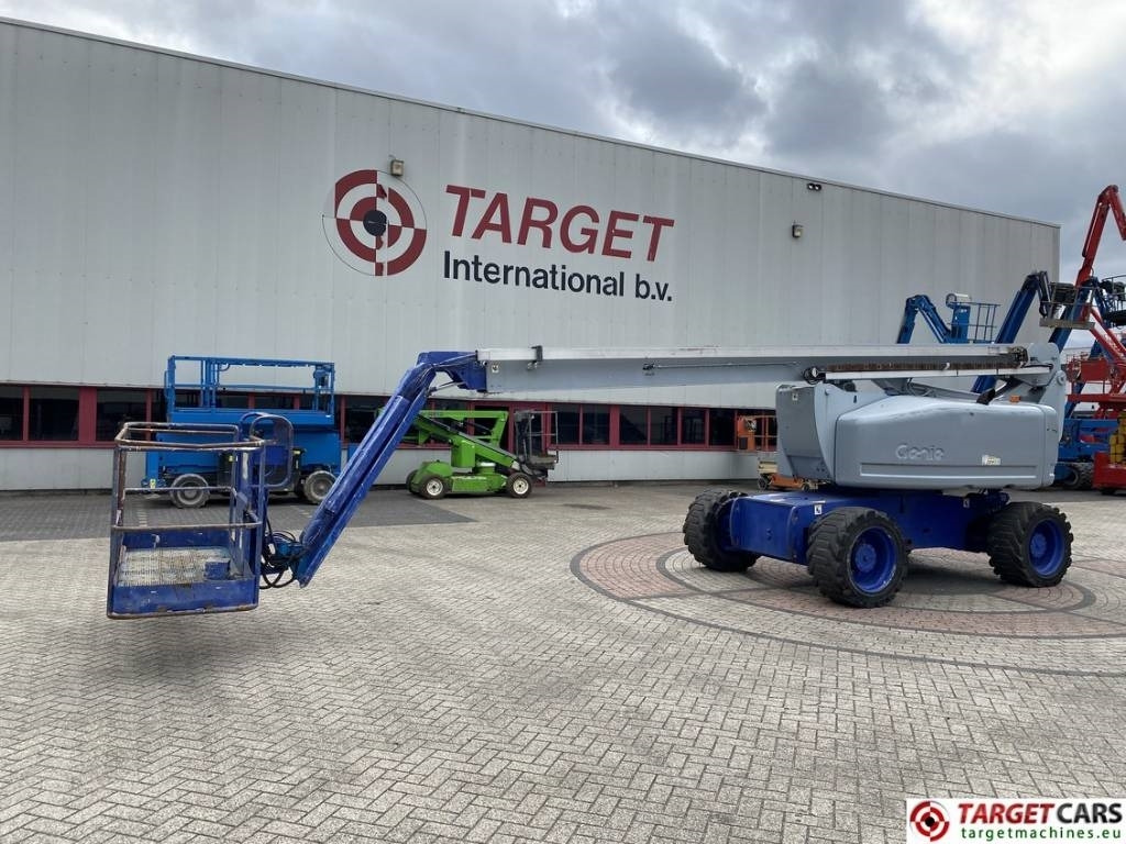 Genie Z-80/60 Articulated 4x4x4 Diesel Boom Lift 2577cm - זרוע מרפקי: תמונה 1 Genie Z-80/60 Articulated 4x4x4 Diesel Boom Lift 2577cm - זרוע מרפקי: תמונה 1