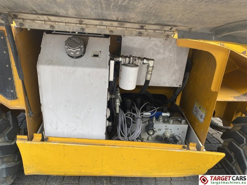 מעלית מספריים Haulotte Compact 10DX Diesel 4x4 Scissor 1015cm DEFECT: תמונה 12 מעלית מספריים Haulotte Compact 10DX Diesel 4x4 Scissor 1015cm DEFECT: תמונה 12