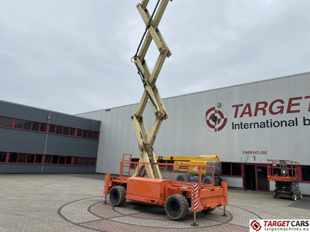 מעלית מספריים Holland Lift B195DL-25 Diesel 4x4 Scissor Work Lift 2150cm: תמונה 30