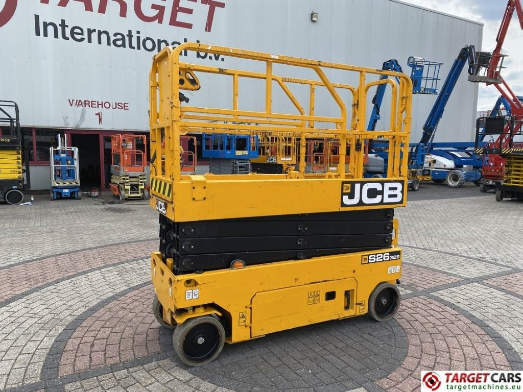JCB S2632E Electric Scissor Work Lift 1010cm - מעלית מספריים: תמונה 1 JCB S2632E Electric Scissor Work Lift 1010cm - מעלית מספריים: תמונה 1
