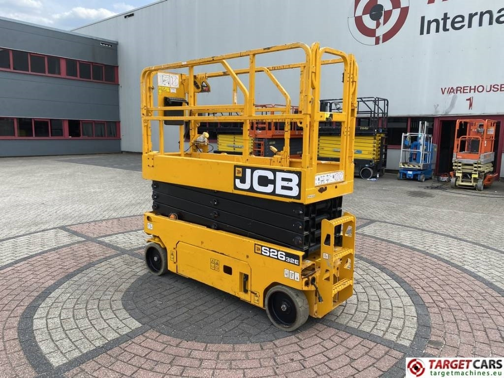 JCB S2632E Electric Scissor Work Lift 1010cm - מעלית מספריים: תמונה 4 JCB S2632E Electric Scissor Work Lift 1010cm - מעלית מספריים: תמונה 4