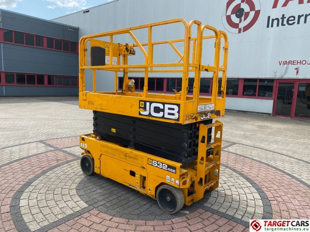 JCB S3246E Electric Scissor Work Lift 1200cm - מעלית מספריים: תמונה 4 JCB S3246E Electric Scissor Work Lift 1200cm - מעלית מספריים: תמונה 4