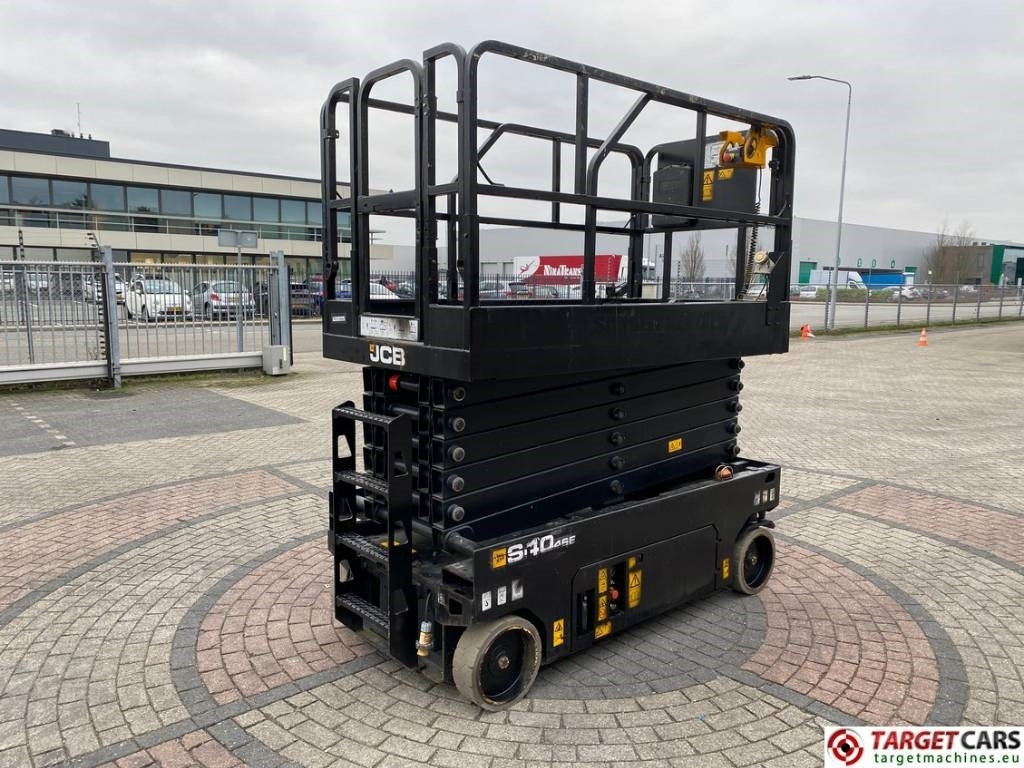 JCB S4046E Electric Scissor Work Lift 1390cm - מעלית מספריים: תמונה 3 JCB S4046E Electric Scissor Work Lift 1390cm - מעלית מספריים: תמונה 3