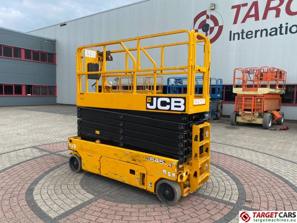 JCB S4550E Electric Scissor Work Lift 1580cm - מעלית מספריים: תמונה 4 JCB S4550E Electric Scissor Work Lift 1580cm - מעלית מספריים: תמונה 4