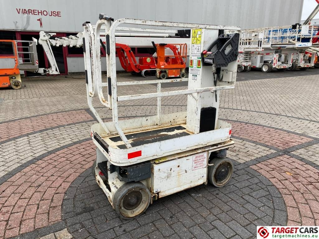 JLG 1230ES Electric Vertical Mast Work Lift 566cm - מעלית תורן אנכית: תמונה 1 JLG 1230ES Electric Vertical Mast Work Lift 566cm - מעלית תורן אנכית: תמונה 1
