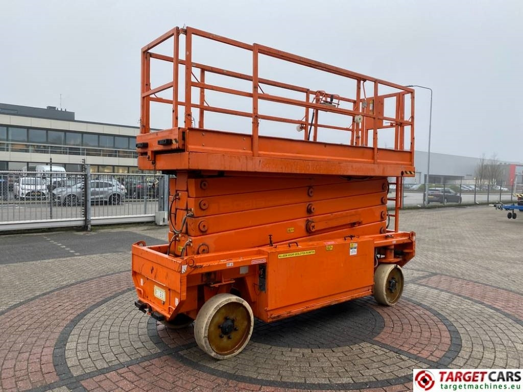 JLG 153-12 Liftlux Electric Scissor Work Lift 1730cm - מעלית מספריים: תמונה 3 JLG 153-12 Liftlux Electric Scissor Work Lift 1730cm - מעלית מספריים: תמונה 3