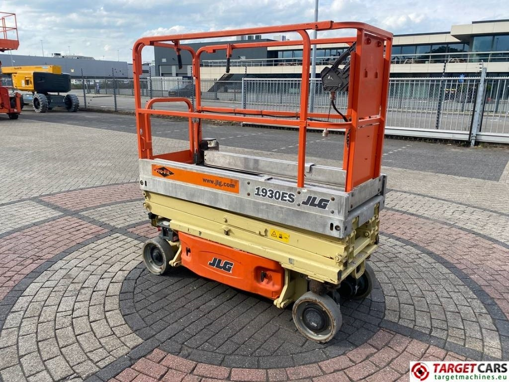 JLG 1930ES Electric Scissor Work Lift 772cm CE - מעלית מספריים: תמונה 2 JLG 1930ES Electric Scissor Work Lift 772cm CE - מעלית מספריים: תמונה 2