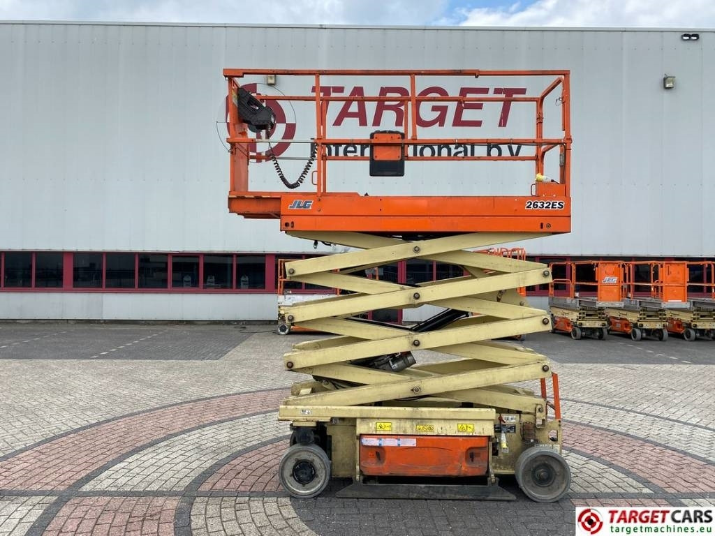 JLG 2632ES Electric Scissor Work Lift 977cm - מעלית מספריים: תמונה 5 JLG 2632ES Electric Scissor Work Lift 977cm - מעלית מספריים: תמונה 5
