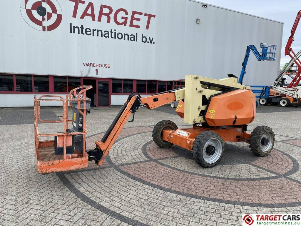 JLG 340AJ Articulated 4x4 Diesel Boom Work Lift 1233cm - זרוע מרפקי: תמונה 1 JLG 340AJ Articulated 4x4 Diesel Boom Work Lift 1233cm - זרוע מרפקי: תמונה 1