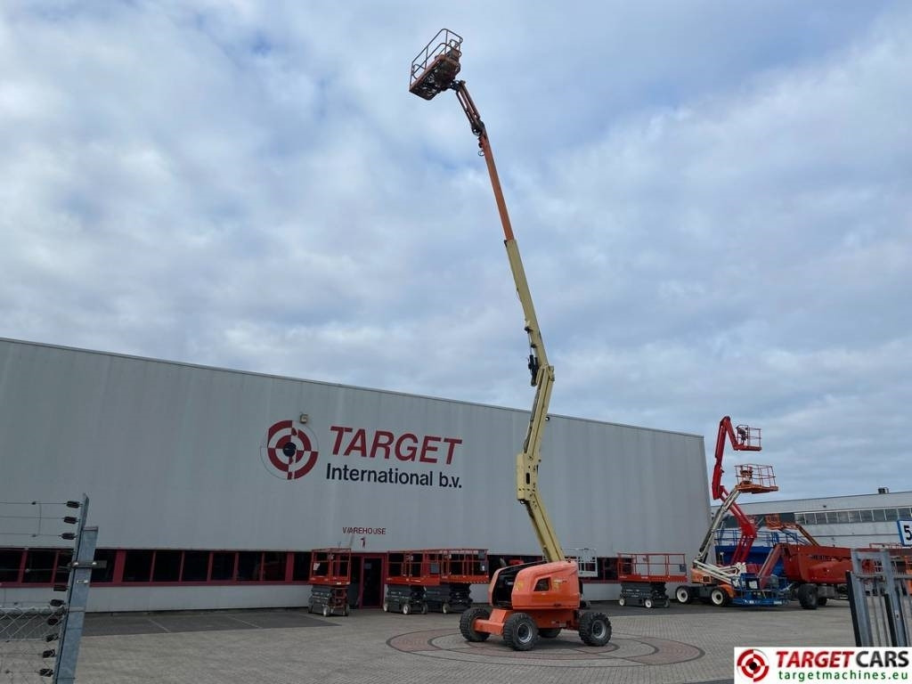 JLG 520AJ Articulated 4x4 Diesel Boom Work Lift 1800cm - זרוע מרפקי: תמונה 5 JLG 520AJ Articulated 4x4 Diesel Boom Work Lift 1800cm - זרוע מרפקי: תמונה 5