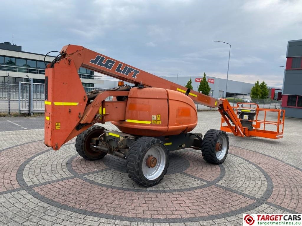 JLG 600AJ Articulated 4x4x4 Diesel Boom Lift 2047cm - זרוע מרפקי: תמונה 4 JLG 600AJ Articulated 4x4x4 Diesel Boom Lift 2047cm - זרוע מרפקי: תמונה 4
