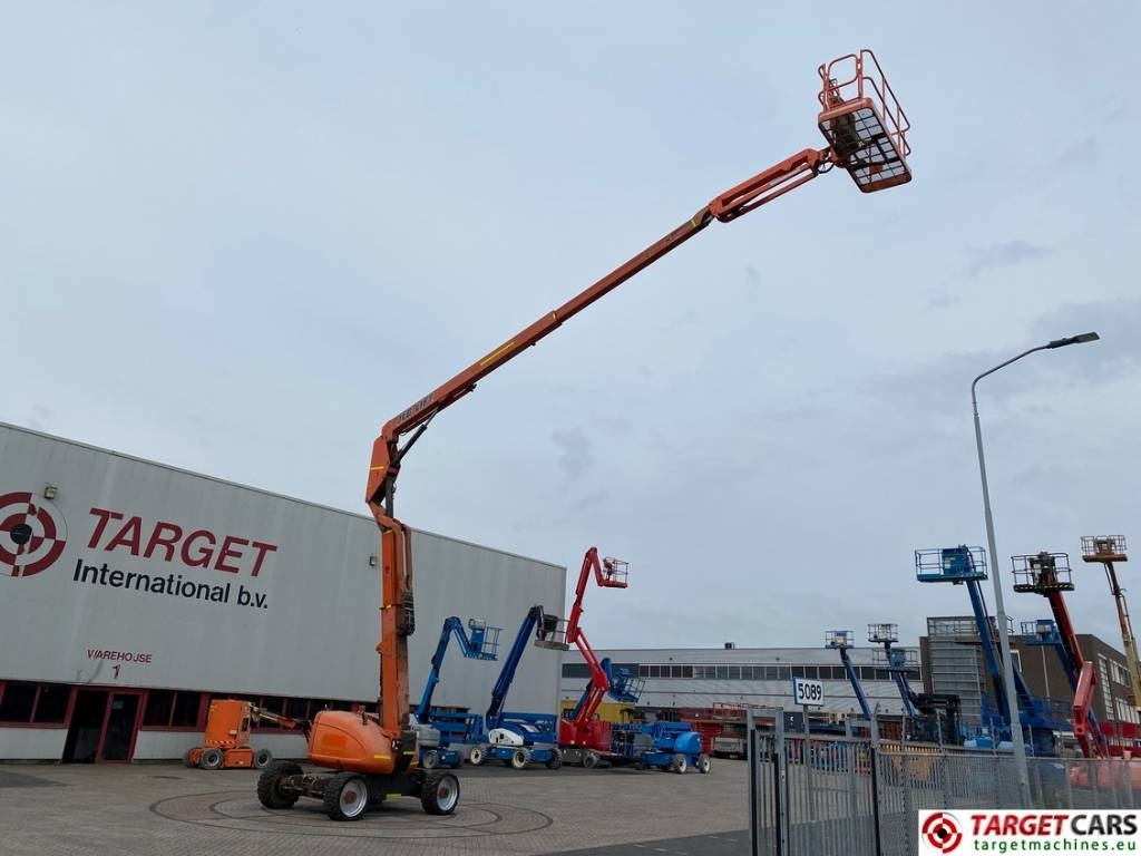 זרוע מרפקי JLG 600AJ Articulated 4x4x4 Diesel Boom Lift 2047cm: תמונה 8