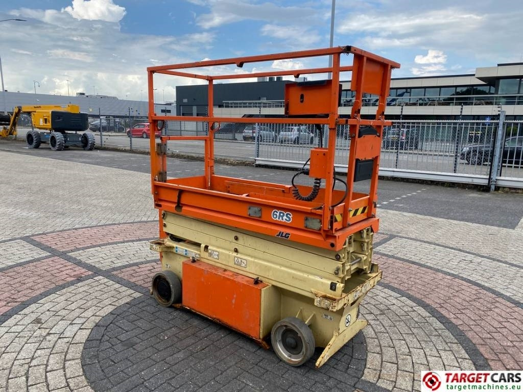 JLG 6RS Electric Scissor Work Lift 779cm - מעלית מספריים: תמונה 2 JLG 6RS Electric Scissor Work Lift 779cm - מעלית מספריים: תמונה 2