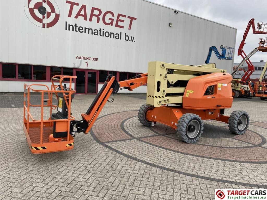 JLG EC450AJ Electric Articulated Boom Work Lift 1572cm - זרוע מרפקי: תמונה 1 JLG EC450AJ Electric Articulated Boom Work Lift 1572cm - זרוע מרפקי: תמונה 1