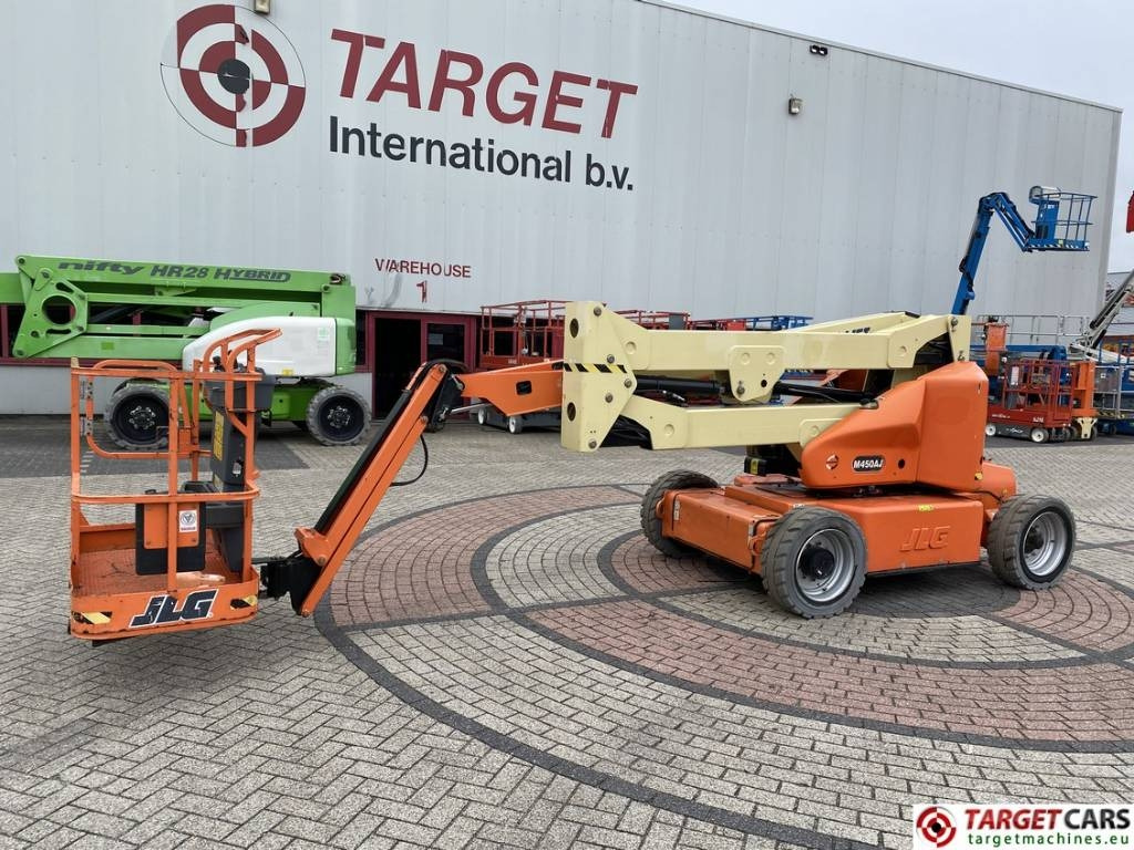 JLG M450AJ HyBrid Articulated Boom Work Lift 1572cm - זרוע מרפקי: תמונה 1 JLG M450AJ HyBrid Articulated Boom Work Lift 1572cm - זרוע מרפקי: תמונה 1