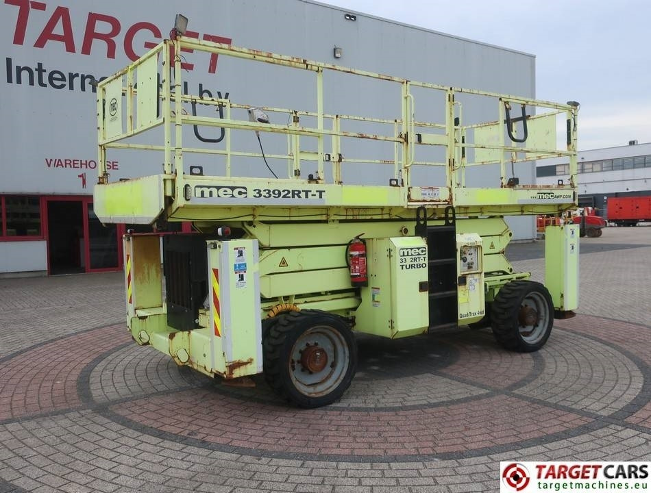 MEC 3392RT-T Diesel 4x4 Scissor Work LIft 1200cm - מעלית מספריים: תמונה 1 MEC 3392RT-T Diesel 4x4 Scissor Work LIft 1200cm - מעלית מספריים: תמונה 1