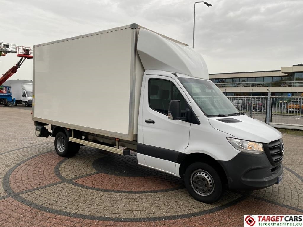 Mercedes-Benz Sprinter 515CDI Closed Box Van Taillift - משאית תיבה: תמונה 2 Mercedes-Benz Sprinter 515CDI Closed Box Van Taillift - משאית תיבה: תמונה 2
