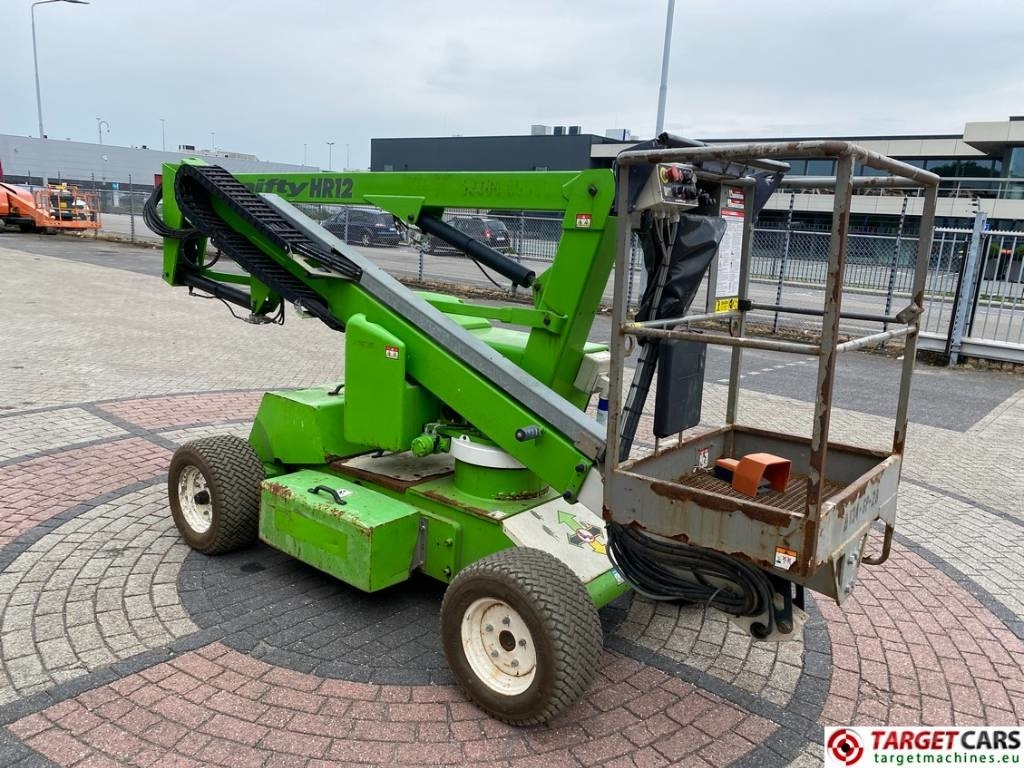 Niftylift HR12NDE Articulated HyBrid Boom Work Lift 1220cm - זרוע מרפקי: תמונה 2 Niftylift HR12NDE Articulated HyBrid Boom Work Lift 1220cm - זרוע מרפקי: תמונה 2