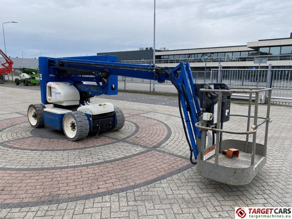 Niftylift HR15NDE HyBrid Articulated Boom Work Lift 1550cm - זרוע מרפקי: תמונה 2 Niftylift HR15NDE HyBrid Articulated Boom Work Lift 1550cm - זרוע מרפקי: תמונה 2