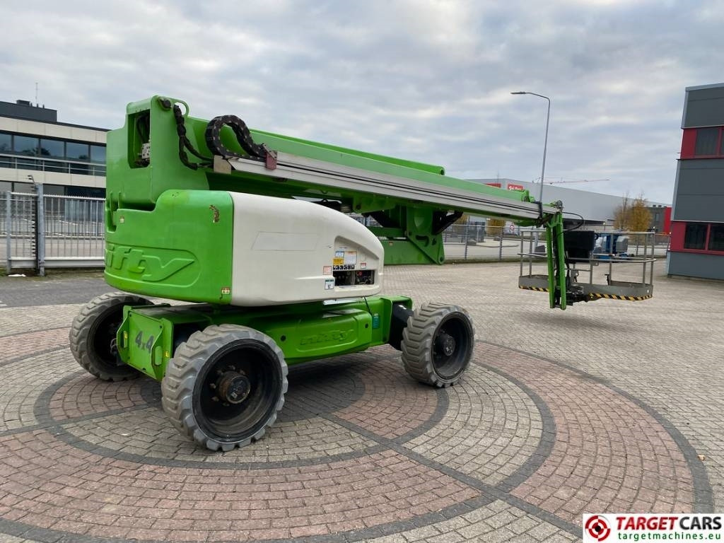Niftylift HR28 HyBrid Articulated 4x4 Boom Work Lift 2800cm - זרוע מרפקי: תמונה 3 Niftylift HR28 HyBrid Articulated 4x4 Boom Work Lift 2800cm - זרוע מרפקי: תמונה 3