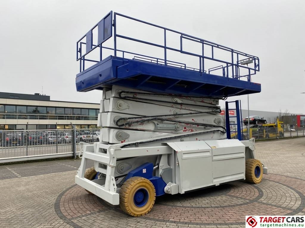 PB Lifttechnik S270-24E Electric 4x4 Scissor Work Lift 2725cm - מעלית מספריים: תמונה 3 PB Lifttechnik S270-24E Electric 4x4 Scissor Work Lift 2725cm - מעלית מספריים: תמונה 3