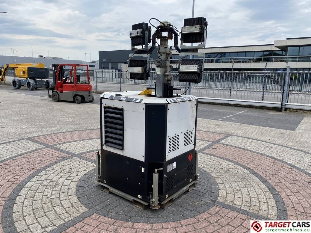 SMC SL80K TowerLight 4x300W Led SL80 - מגדל תאורה: תמונה 3 SMC SL80K TowerLight 4x300W Led SL80 - מגדל תאורה: תמונה 3