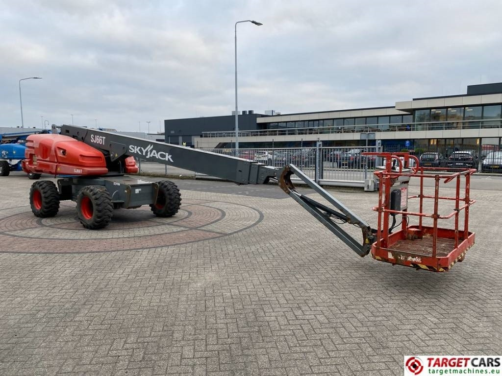 SkyJack SJ66T Telescopic 4x4 Diesel Boom Work Lift 2212cm - מוט טלסקופי: תמונה 2 SkyJack SJ66T Telescopic 4x4 Diesel Boom Work Lift 2212cm - מוט טלסקופי: תמונה 2