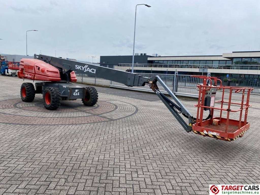 SkyJack SJ66T Telescopic 4x4 Diesel Boom Work Lift 2212cm - מוט טלסקופי: תמונה 2 SkyJack SJ66T Telescopic 4x4 Diesel Boom Work Lift 2212cm - מוט טלסקופי: תמונה 2