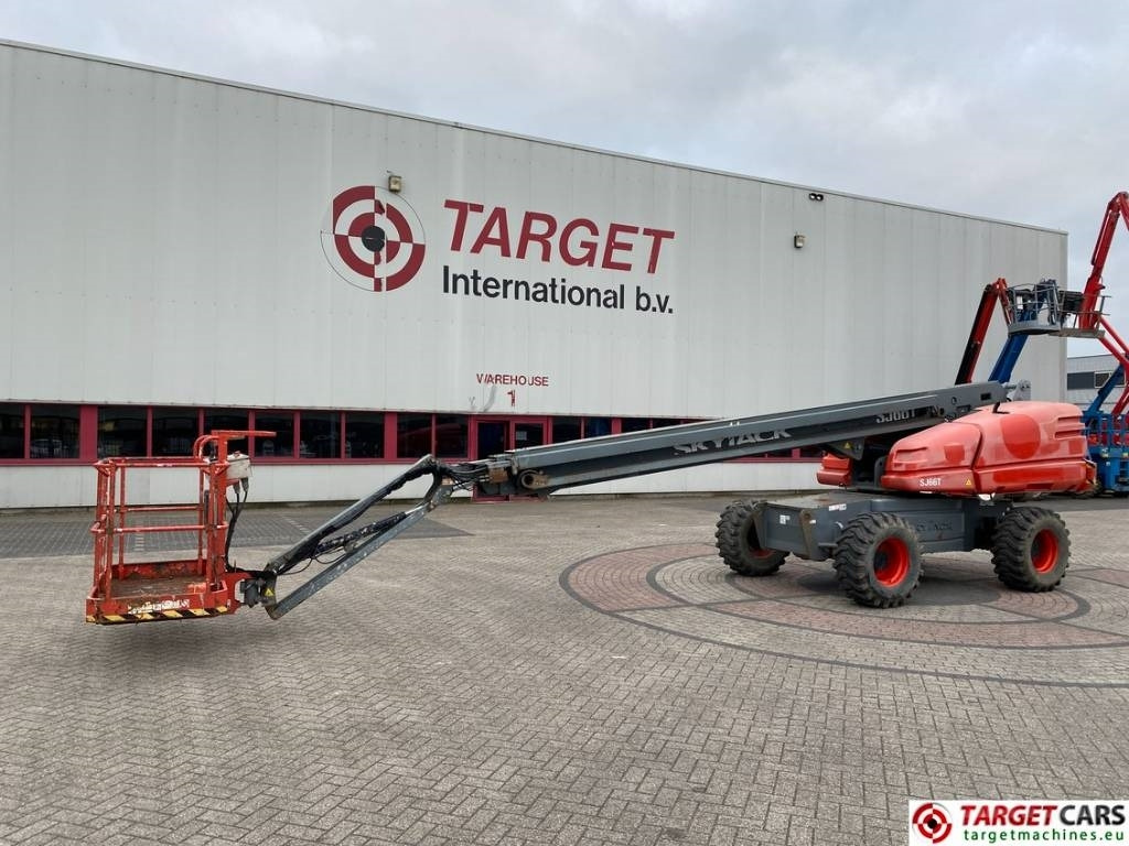 SkyJack SJ66T Telescopic 4x4 Diesel Boom Work Lift 2212cm - מוט טלסקופי: תמונה 1 SkyJack SJ66T Telescopic 4x4 Diesel Boom Work Lift 2212cm - מוט טלסקופי: תמונה 1