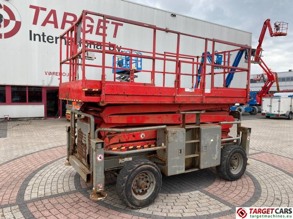 SkyJack SJ8841RT Diesel 4x4 Scissor Work Lift 1430cm - מעלית מספריים: תמונה 1 SkyJack SJ8841RT Diesel 4x4 Scissor Work Lift 1430cm - מעלית מספריים: תמונה 1