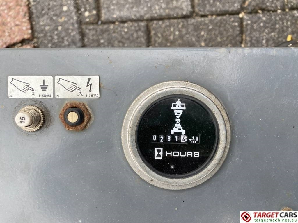 מעלית מספריים SkyJack SJIII-3226 Electric 3226 Scissor Work Lift 990cm: תמונה 17 מעלית מספריים SkyJack SJIII-3226 Electric 3226 Scissor Work Lift 990cm: תמונה 17