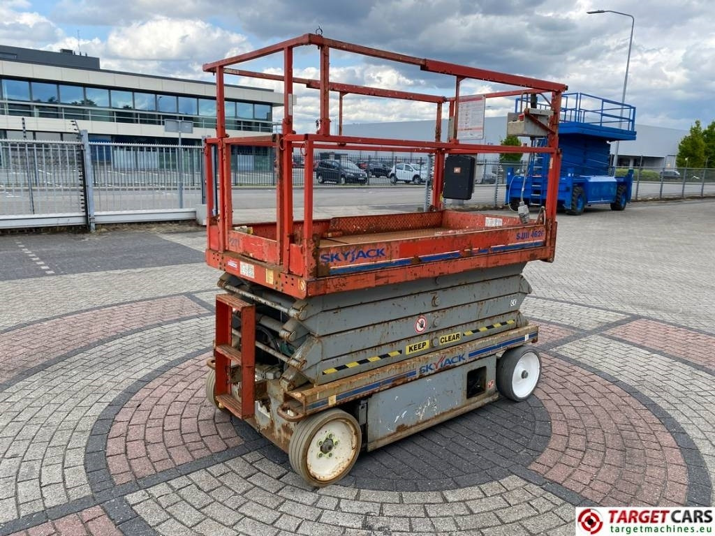 SkyJack SJIII-4626 Electric Scissor 4626 Work Lift 990cm - מעלית מספריים: תמונה 3 SkyJack SJIII-4626 Electric Scissor 4626 Work Lift 990cm - מעלית מספריים: תמונה 3