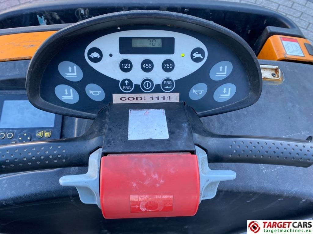 טרקטור גרירה Still CX-T Electric TowTruck Tractor 24V 4000KG Capacity: תמונה 9 טרקטור גרירה Still CX-T Electric TowTruck Tractor 24V 4000KG Capacity: תמונה 9