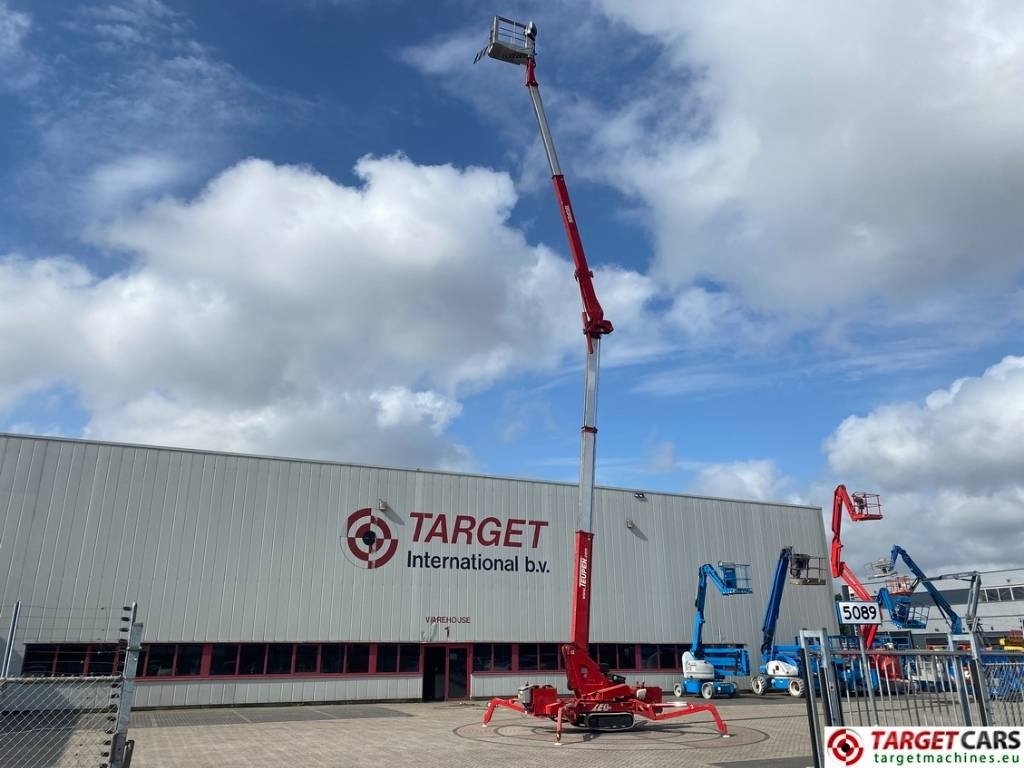 Teupen Leo 23GT Tracked Bi-Fuel Boom Work Lift 2300cm - מוט טלסקופי: תמונה 5 Teupen Leo 23GT Tracked Bi-Fuel Boom Work Lift 2300cm - מוט טלסקופי: תמונה 5