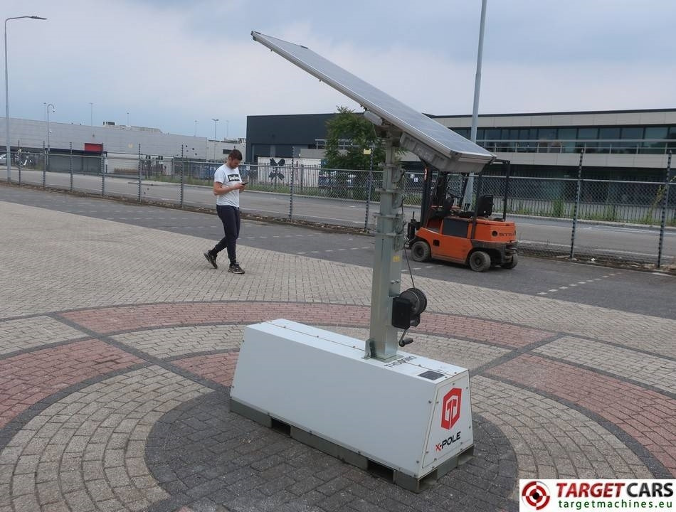 Trime X-Polar Solar Panel 50W Led Tower Light - מגדל תאורה: תמונה 2 Trime X-Polar Solar Panel 50W Led Tower Light - מגדל תאורה: תמונה 2