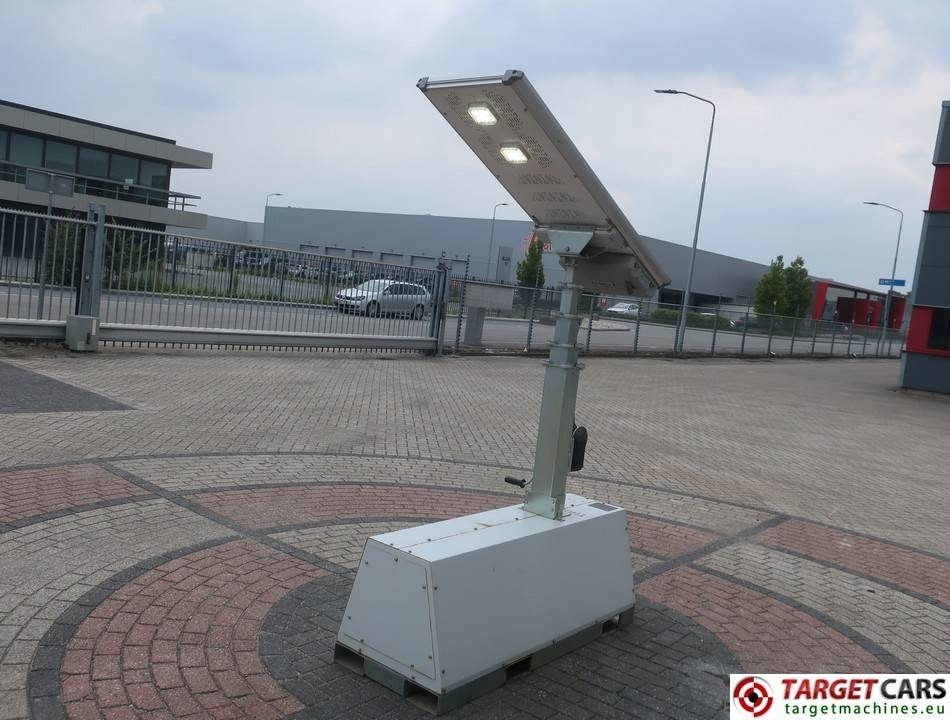 Trime X-Pole 2x25W Led Solar Tower Light - מגדל תאורה: תמונה 3 Trime X-Pole 2x25W Led Solar Tower Light - מגדל תאורה: תמונה 3