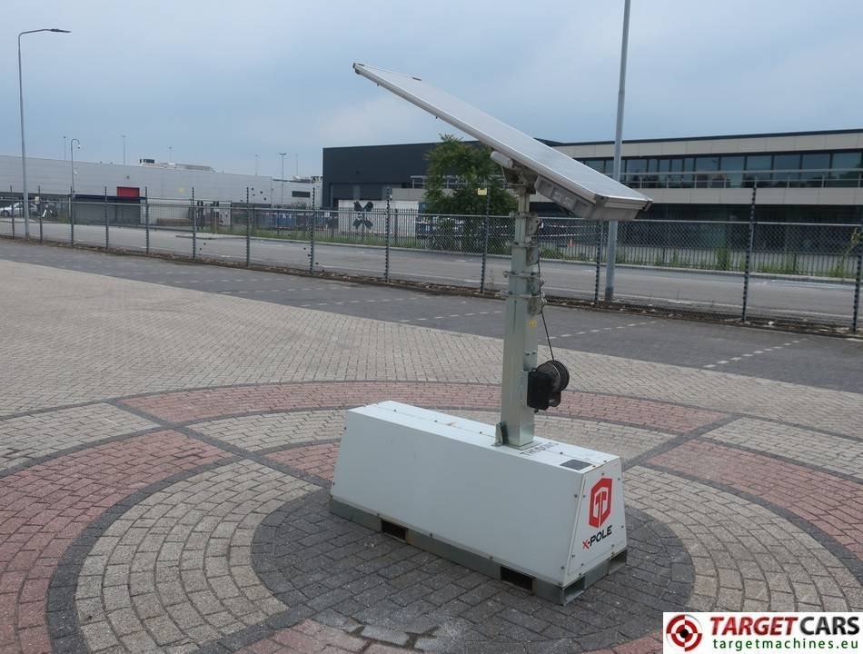 Trime X-Pole 2x25W Led Solar Tower Light - מגדל תאורה: תמונה 2 Trime X-Pole 2x25W Led Solar Tower Light - מגדל תאורה: תמונה 2