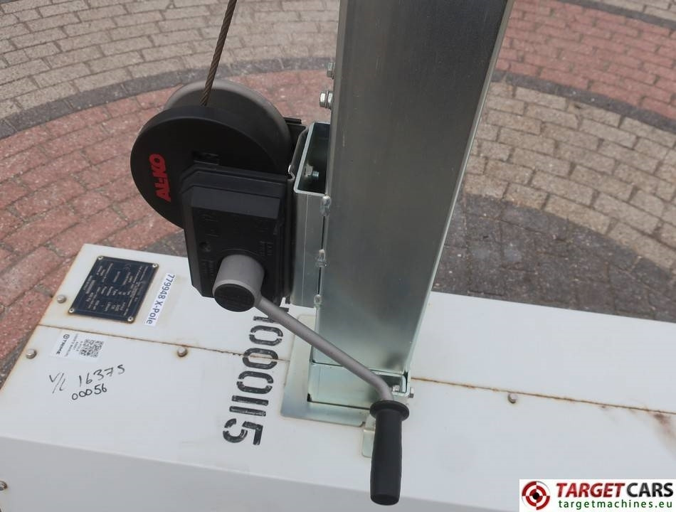 הַחכָּרָה Trime X-Pole 2x25W Led Solar Tower Light Trime X-Pole 2x25W Led Solar Tower Light: תמונה 15 הַחכָּרָה Trime X-Pole 2x25W Led Solar Tower Light Trime X-Pole 2x25W Led Solar Tower Light: תמונה 15