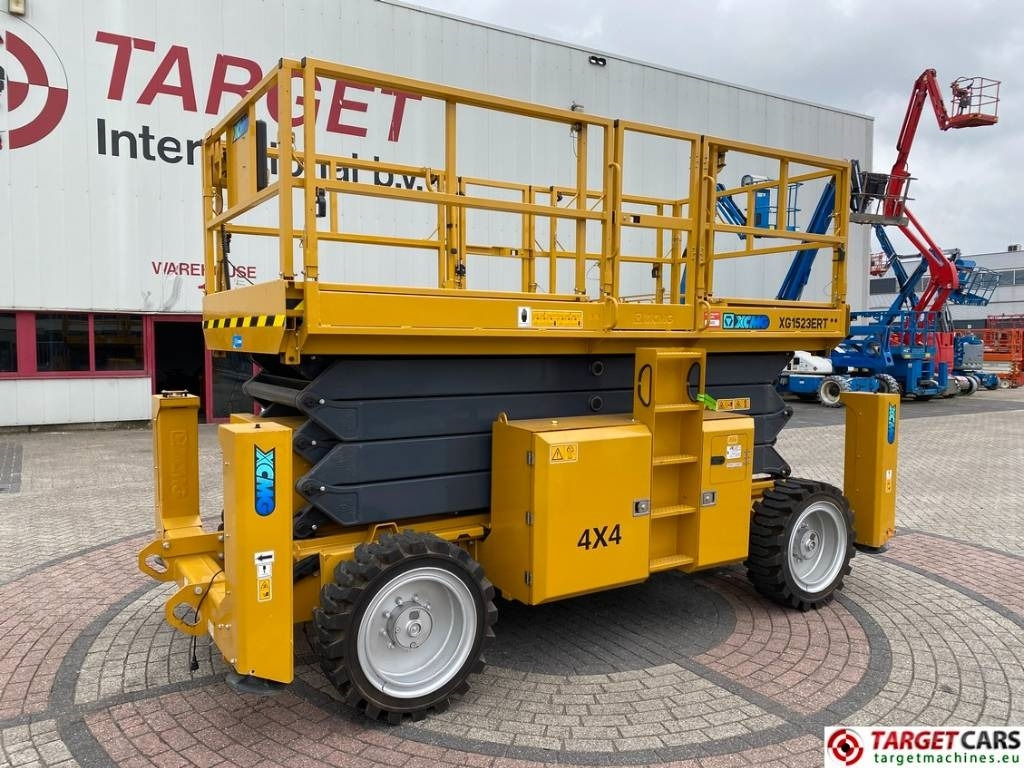 XCMG XG1523ERT Electric 4x4 Scissor Work Lift 1500cm - מעלית מספריים: תמונה 1 XCMG XG1523ERT Electric 4x4 Scissor Work Lift 1500cm - מעלית מספריים: תמונה 1
