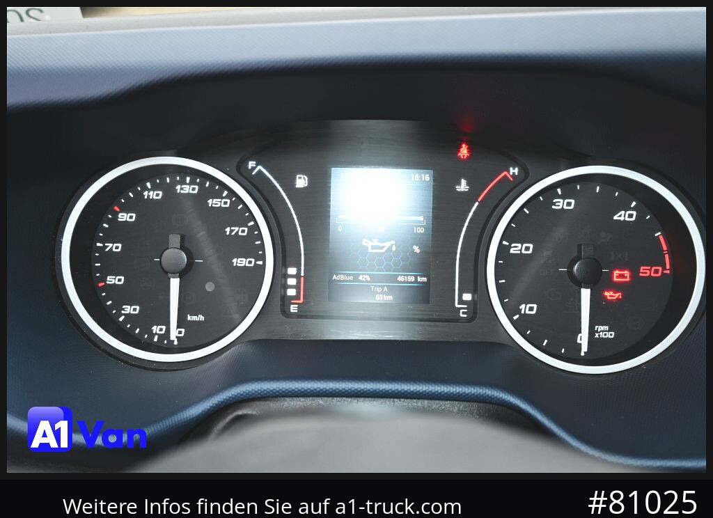 IVECO Daily 50C18 Doka Pritsche, AHK, Klima, 4,5m Ladefläche - כלי רכב מסחרי במיטה שטוחה, כלי רכב מסחרי קומבי: תמונה 4 IVECO Daily 50C18 Doka Pritsche, AHK, Klima, 4,5m Ladefläche - כלי רכב מסחרי במיטה שטוחה, כלי רכב מסחרי קומבי: תמונה 4