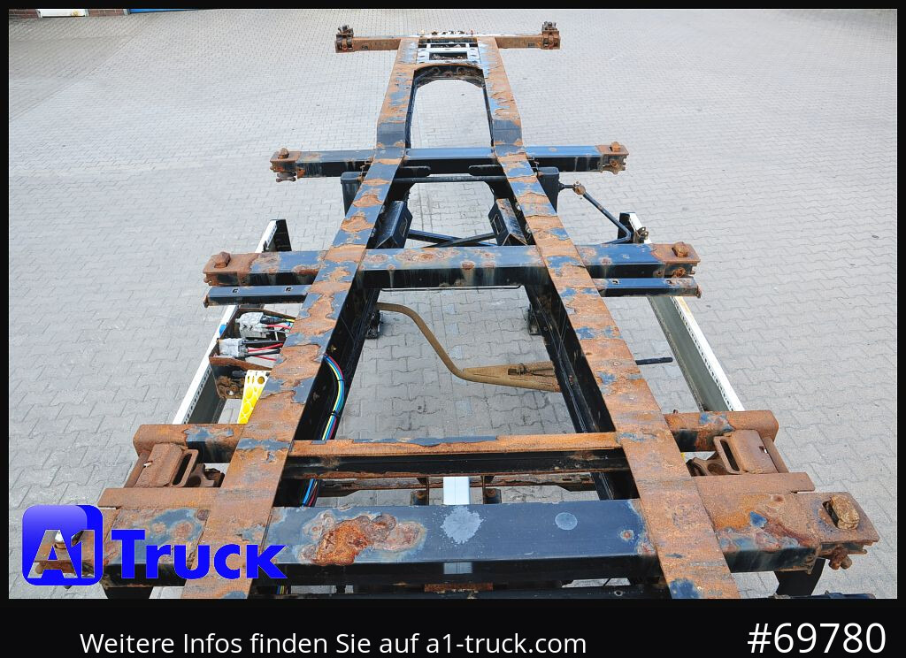 KRONE SDC, Containerchassis, 2x20/30/40 - סמיטריילר מוביל מכולות/ החלפת גוף: תמונה 2 KRONE SDC, Containerchassis, 2x20/30/40 - סמיטריילר מוביל מכולות/ החלפת גוף: תמונה 2