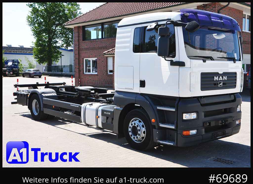 MAN TGA 18,360, BDF, 7,45, 5 Sitzer, 190 tkm - מוביל מכולות/ משאית החלפת גוף: תמונה 1 MAN TGA 18,360, BDF, 7,45, 5 Sitzer, 190 tkm - מוביל מכולות/ משאית החלפת גוף: תמונה 1