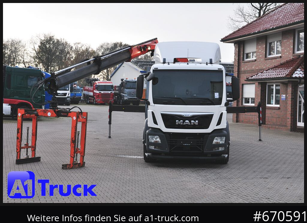 משאית צד נופל/ שטוחה, משאית מנוף MAN TGS 26.440,  Kran PK20.501L Lenkachse,: תמונה 12